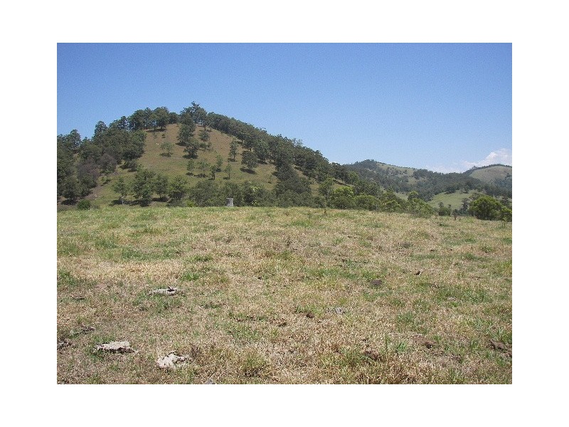 4700 Oxley Highway, Long Flat NSW 2446