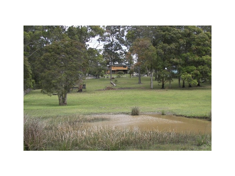 27 Lake Innes Drive, Wauchope NSW 2446