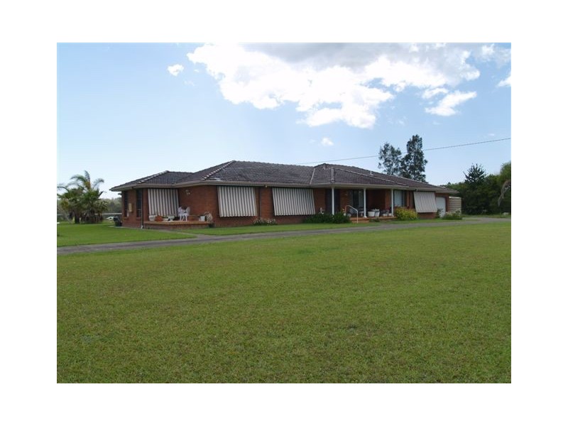 8 Sarahs Crescent, Wauchope NSW 2446