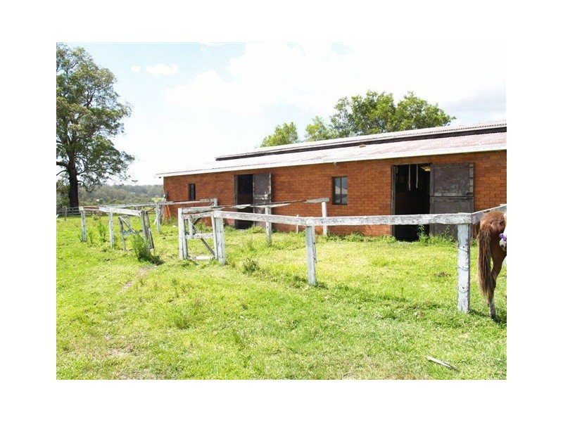 8 Sarahs Crescent, Wauchope NSW 2446