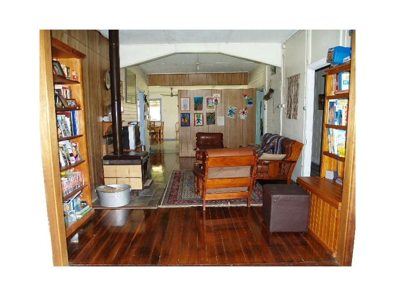 5201 Oxley Highway, Long Flat NSW 2446