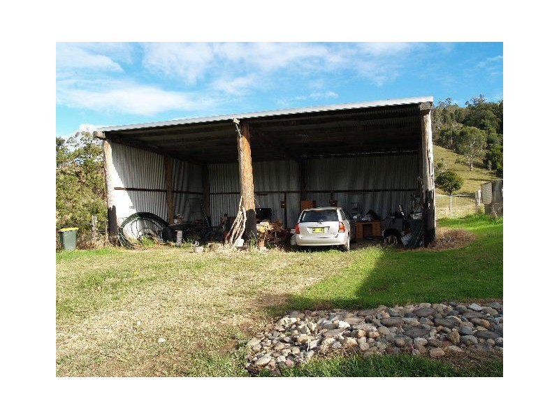 5201 Oxley Highway, Long Flat NSW 2446