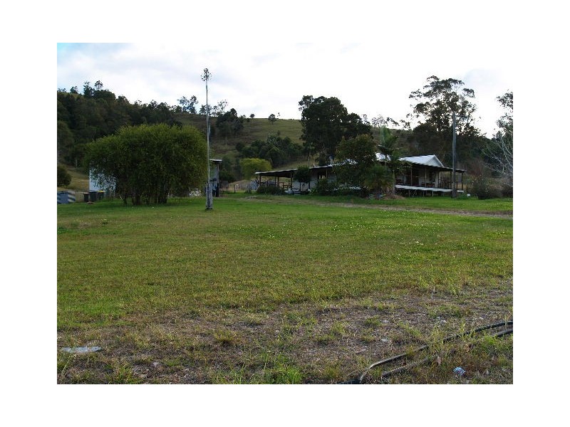 5201 Oxley Highway, Long Flat NSW 2446