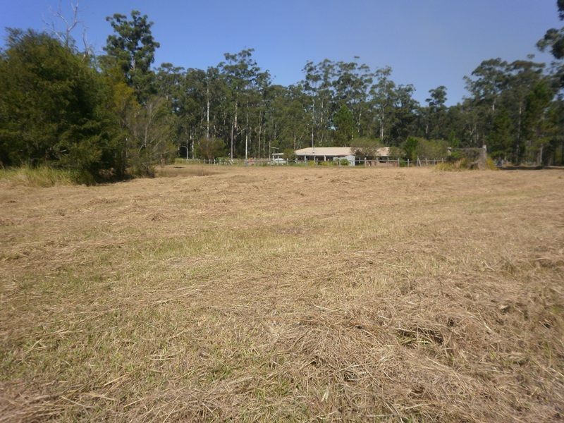 140 Crowther Drive, Kundabung NSW 2441