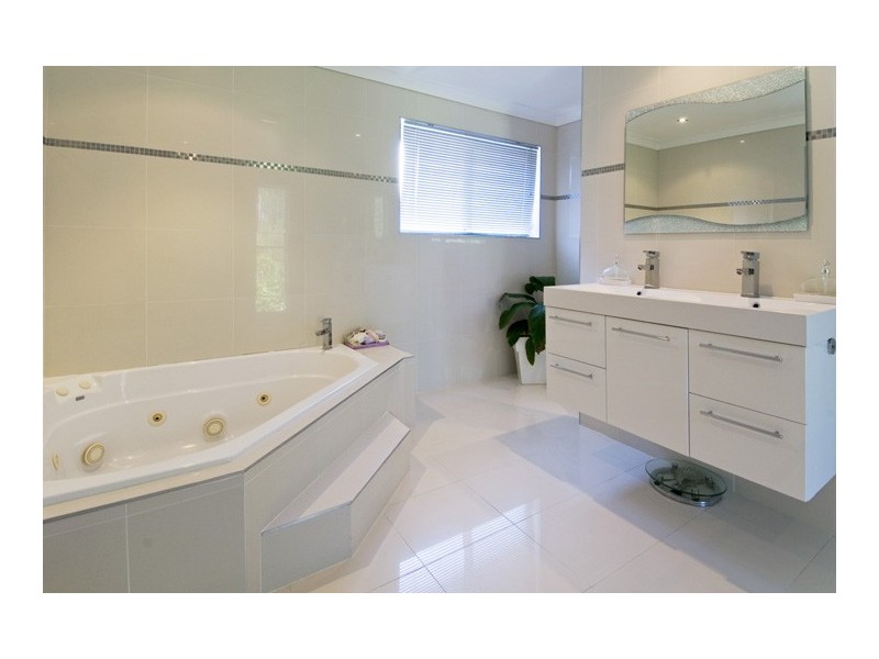 11 Bailey Close, King Creek NSW 2446