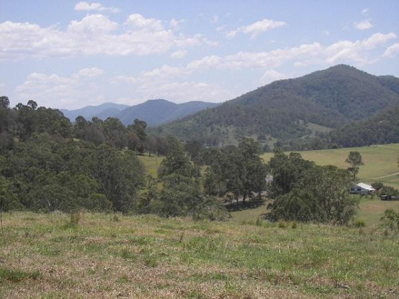 4700 Oxley Highway, Long Flat NSW 2446