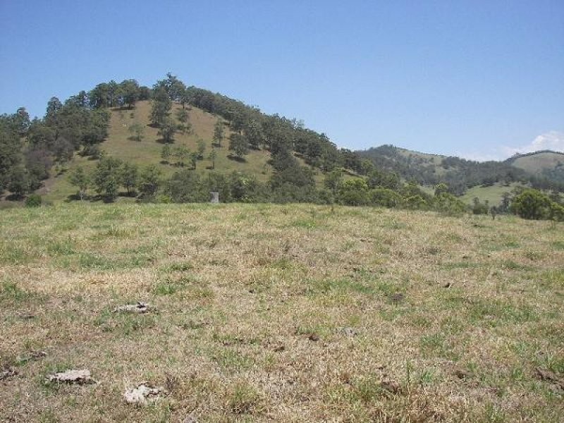 4700 Oxley Highway, Long Flat NSW 2446