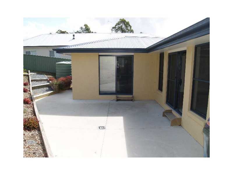 37 Riverbreeze Drive, Wauchope NSW 2446