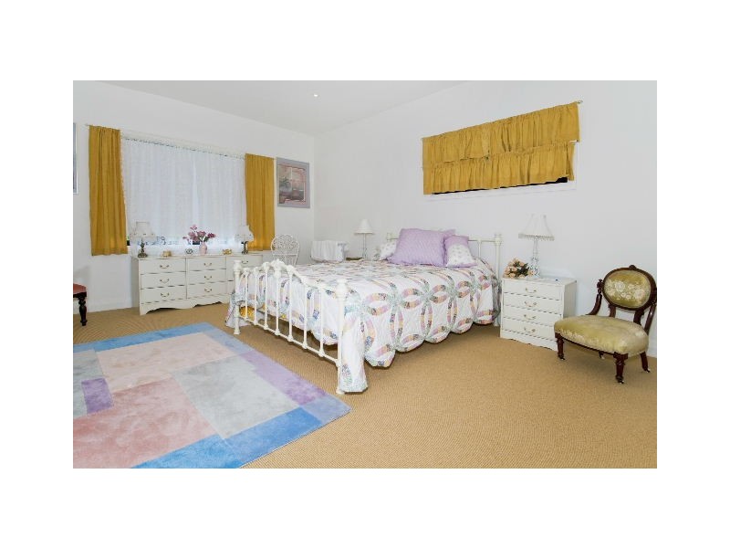 2 Manzanillo Drive, Wauchope NSW 2446