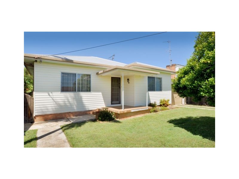 18 Morton Street, Wauchope NSW 2446