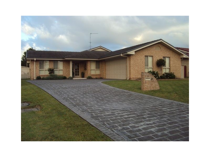14 Millers Place, Wauchope NSW 2446
