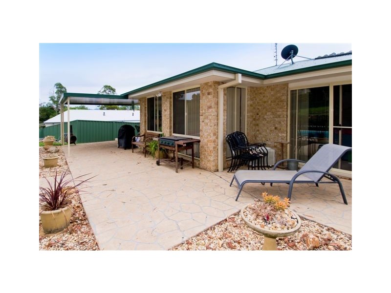 35 Riverbreeze Drive, Wauchope NSW 2446
