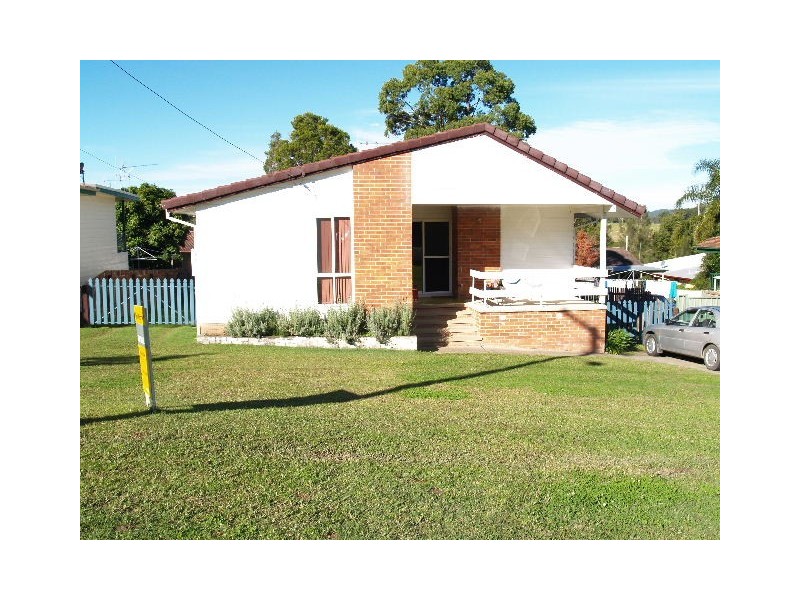 13 Flobern Avenue, Wauchope NSW 2446