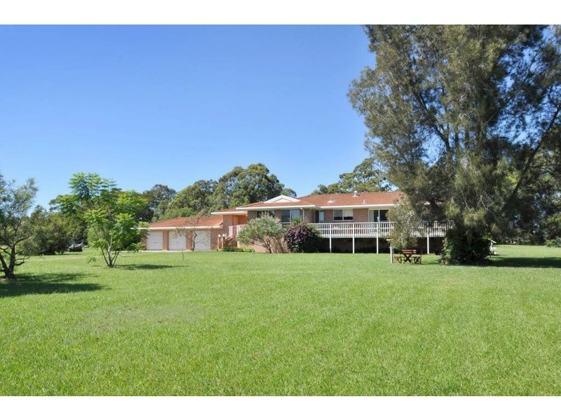 22 Ennis Road, Wauchope NSW 2446