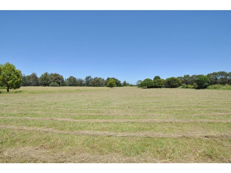 22 Ennis Road, Wauchope NSW 2446
