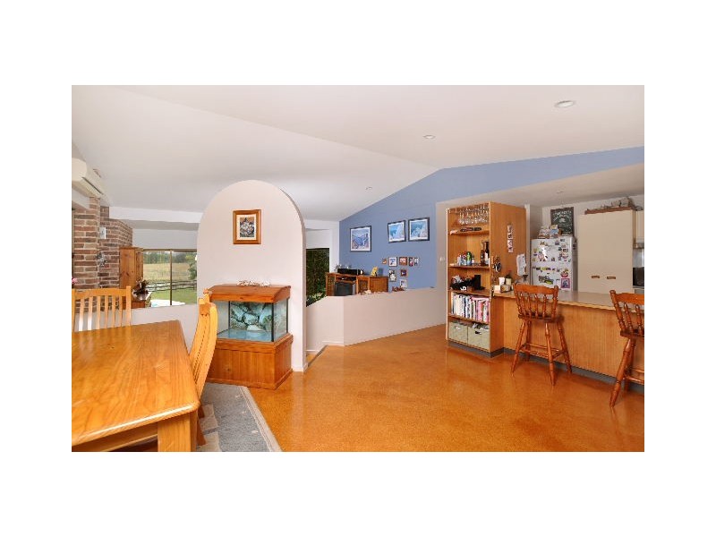 433 Lake Innes Drive, Lake Innes NSW 2446