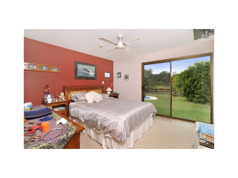 433 Lake Innes Drive, Lake Innes NSW 2446
