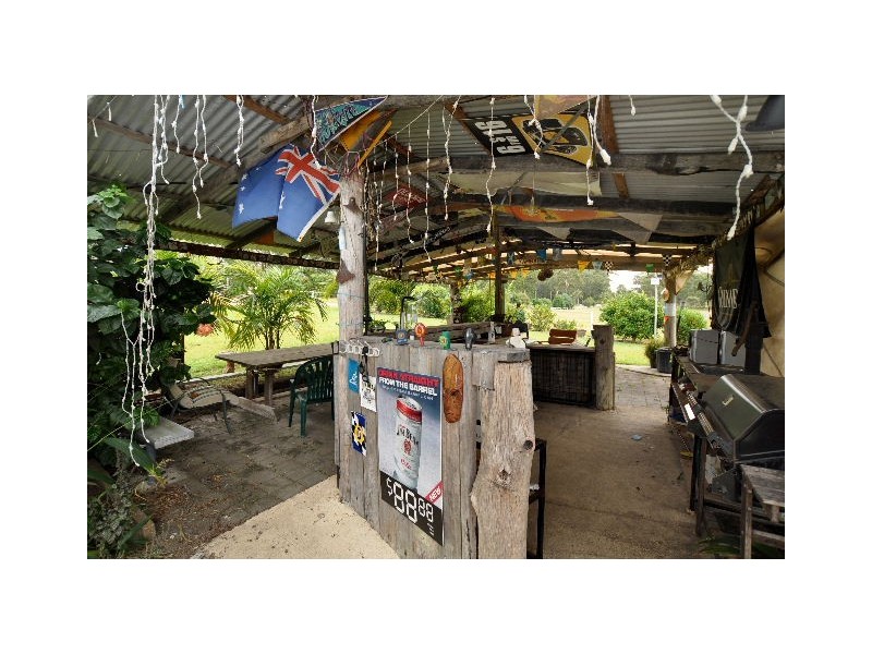 433 Lake Innes Drive, Lake Innes NSW 2446