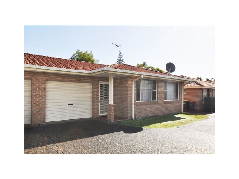 Villas in Bain Street, Wauchope NSW 2446