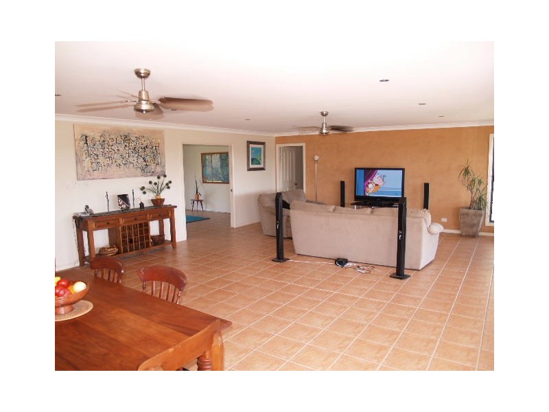 11 Warrigal Ridge Road, Sancrox NSW 2446