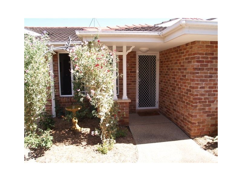 5/5 Forest Way, Wauchope NSW 2446