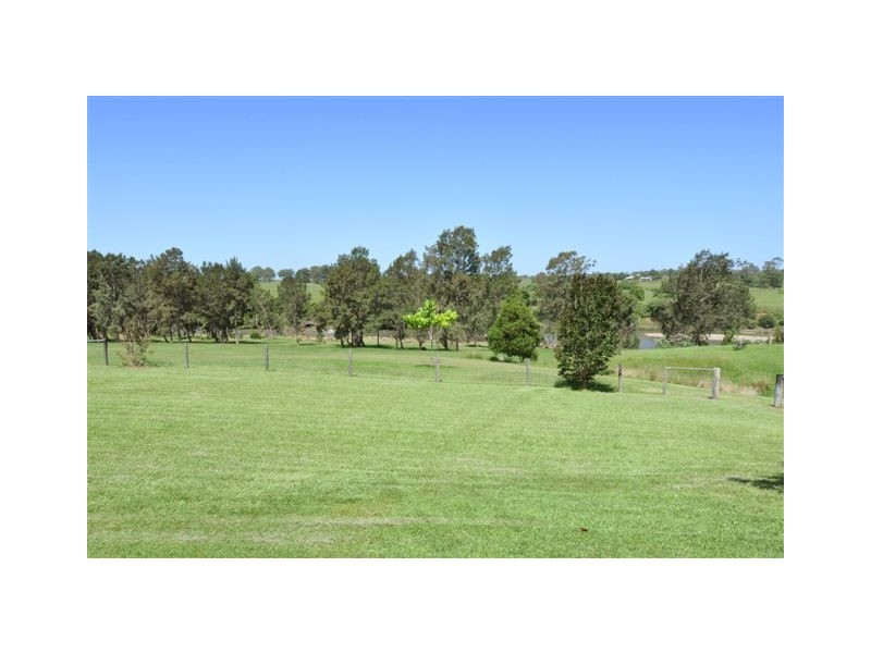 22 River Oaks Lane, Beechwood NSW 2446