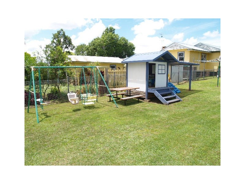 11 Graham Street, Wauchope NSW 2446