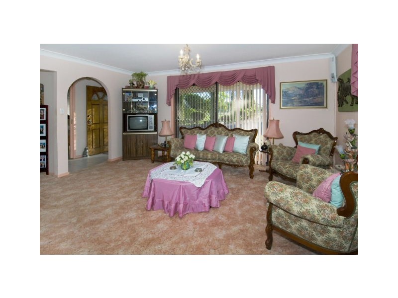 35 Sarahs Crescent, Wauchope NSW 2446