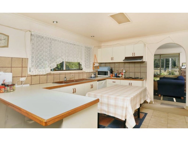 140 Crowther Drive, Kundabung NSW 2441