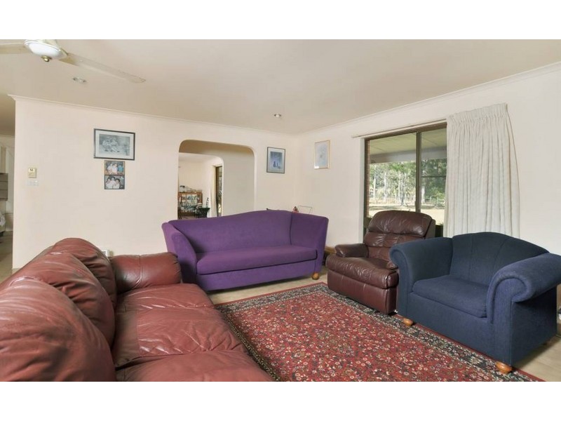 140 Crowther Drive, Kundabung NSW 2441