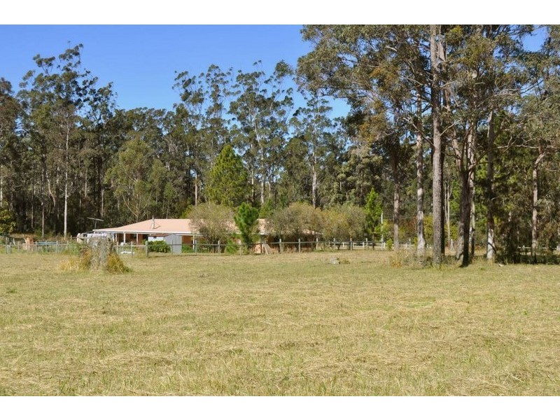 140 Crowther Drive, Kundabung NSW 2441
