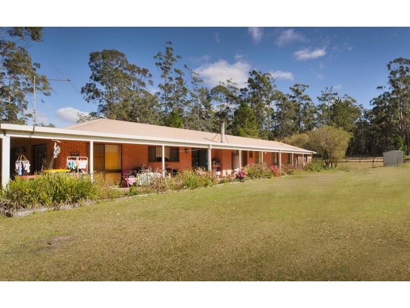 140 Crowther Drive, Kundabung NSW 2441