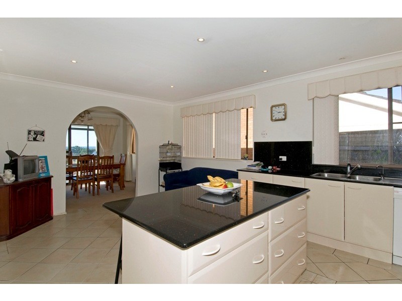 8 Jasmine Street, Port Macquarie NSW 2444