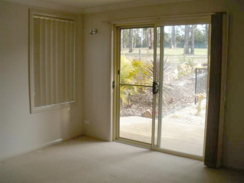 35 Riverbreeze Drive, Wauchope NSW 2446