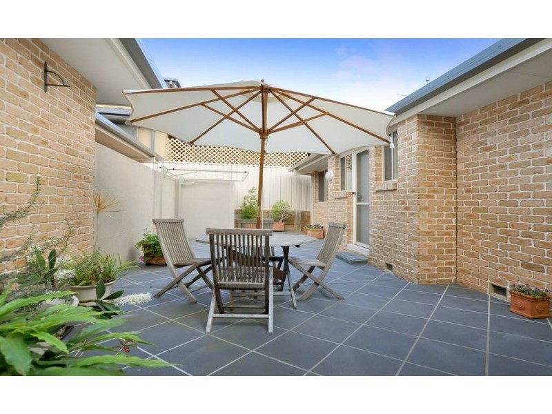 2/276 Crestwood Drive, Port Macquarie NSW 2444