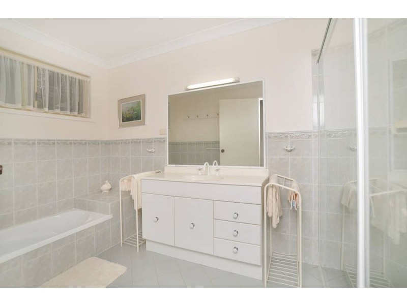 106 McCafferys Road, Hannam Vale NSW 2443