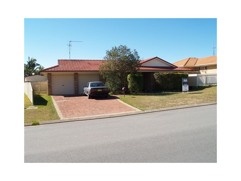 68 Colonial Circuit, Wauchope NSW 2446