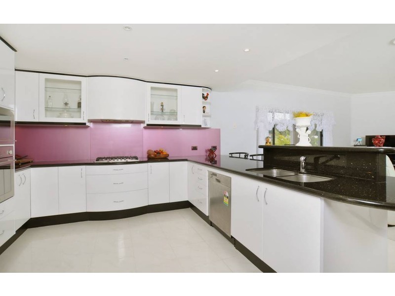 11 Tuscan Close, King Creek NSW 2446