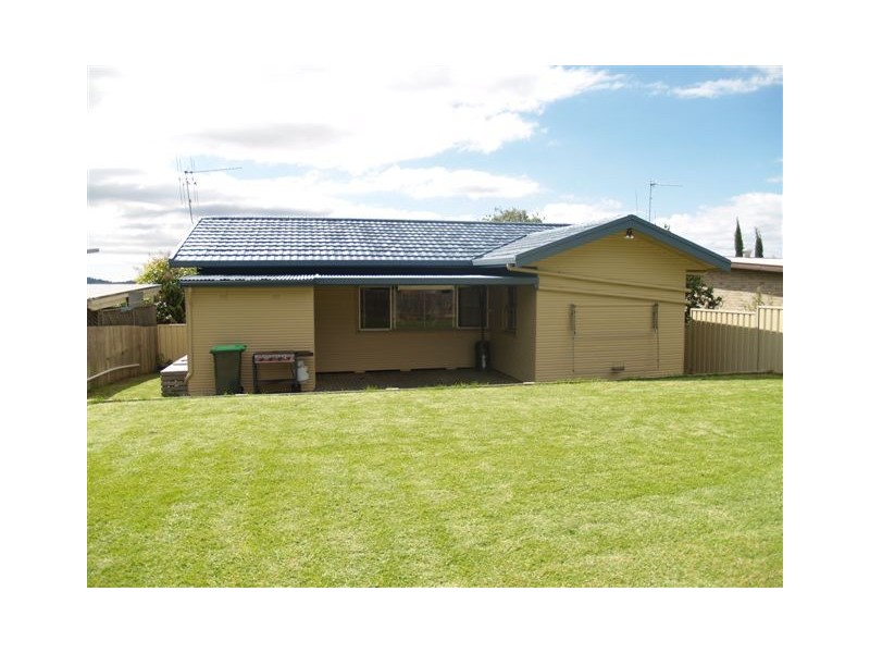 6 Flobern Avenue, Wauchope NSW 2446