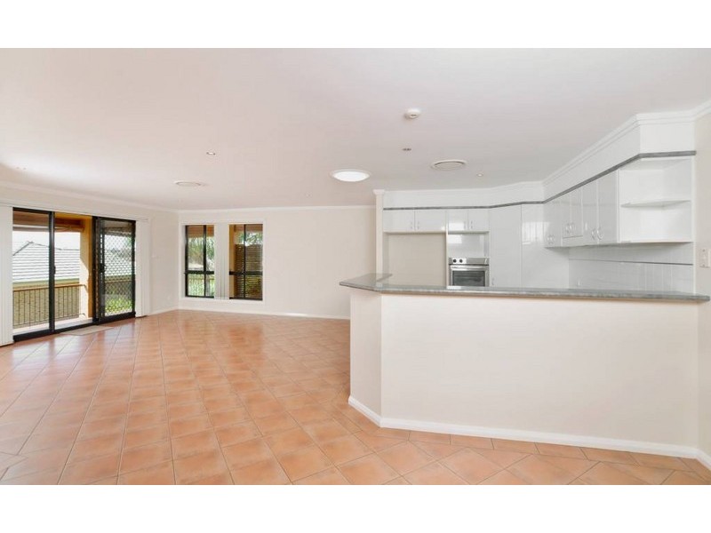 4 Crystal Court, Port Macquarie NSW 2444