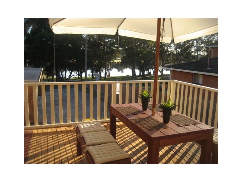 1/1632 Ocean Drive, Lake Cathie NSW 2445