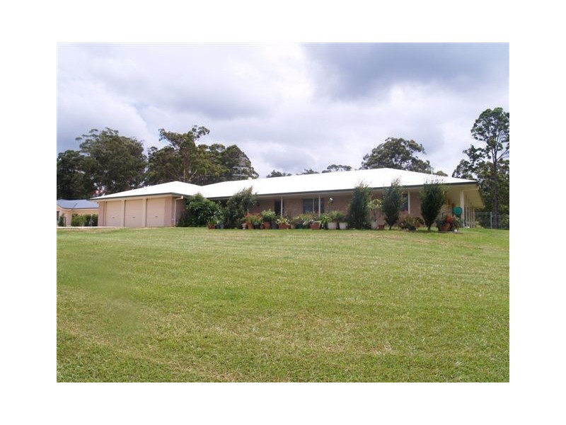1 Moncrieff Close, King Creek NSW 2446