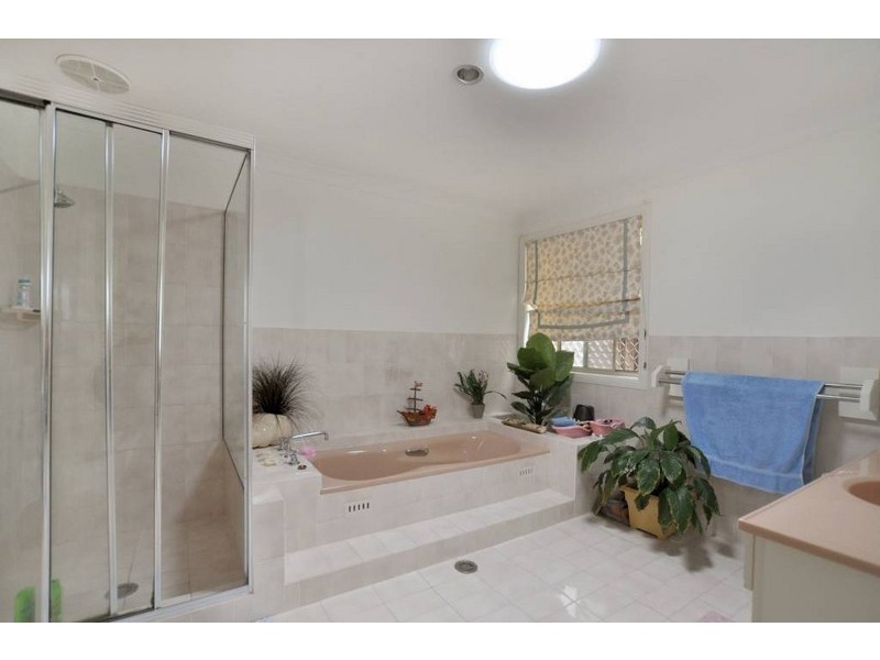 24 Laguna Place, Port Macquarie NSW 2444