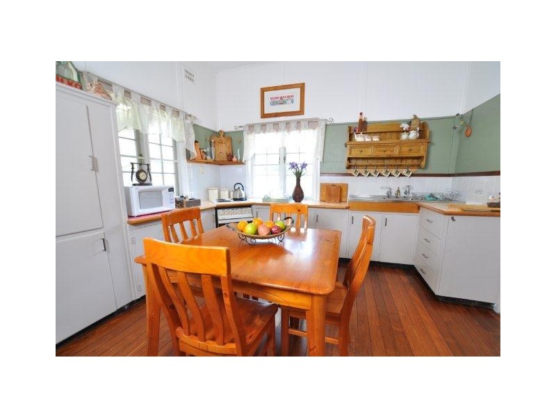 17 Campbell Street, Wauchope NSW 2446