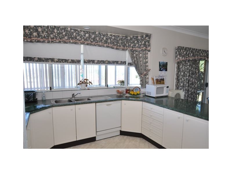 307 Sarahs Crescent, King Creek NSW 2446