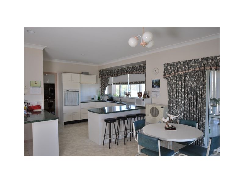 307 Sarahs Crescent, King Creek NSW 2446