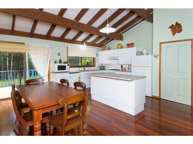 220 Bushlands Drive, Sancrox NSW 2446