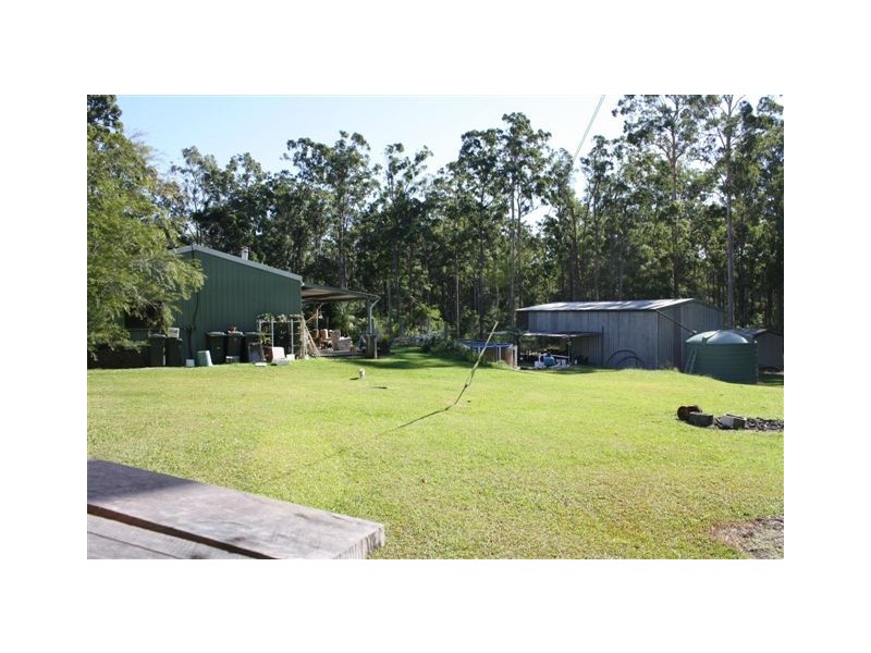 180 Upper Smiths Creek Rd, Kundabung NSW 2441