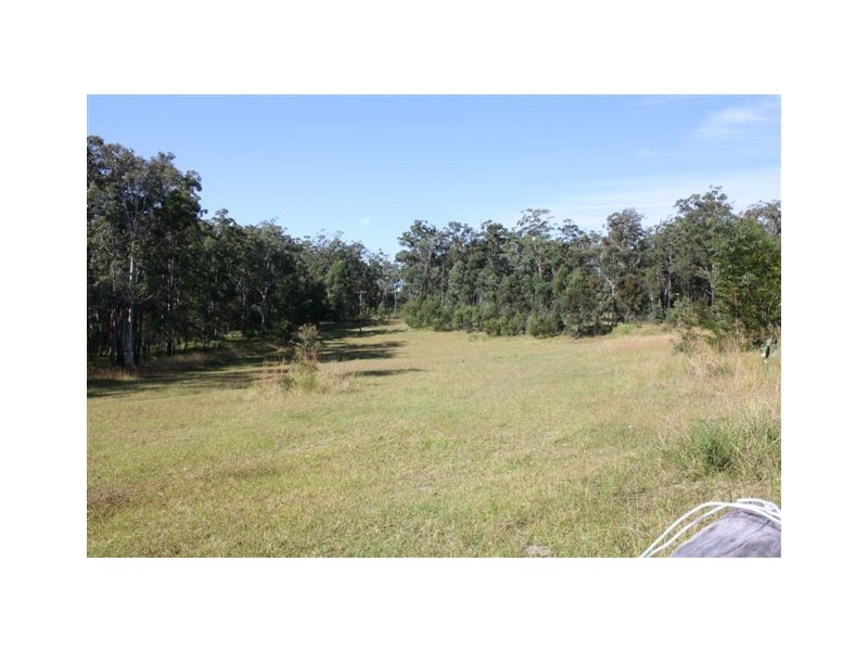 180 Upper Smiths Creek Rd, Kundabung NSW 2441
