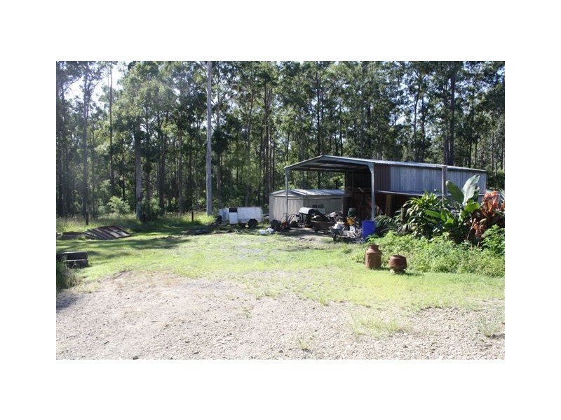 180 Upper Smiths Creek Rd, Kundabung NSW 2441